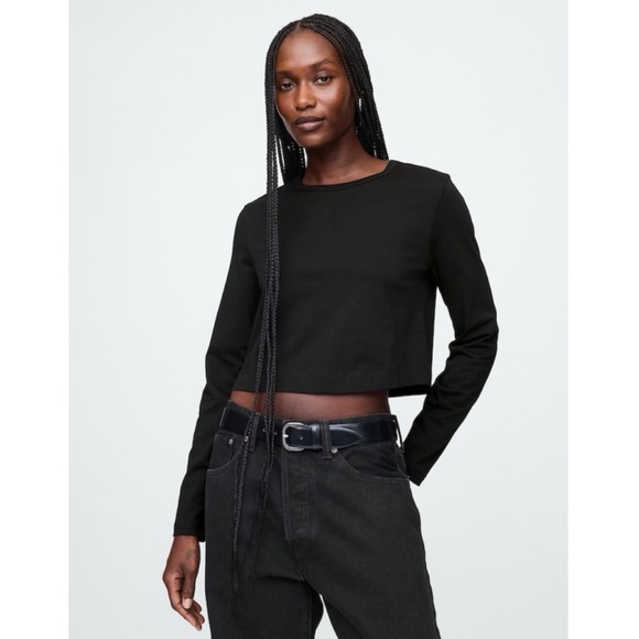 GAP Tops - NWT Gap Cotton Long Sleeve Top
